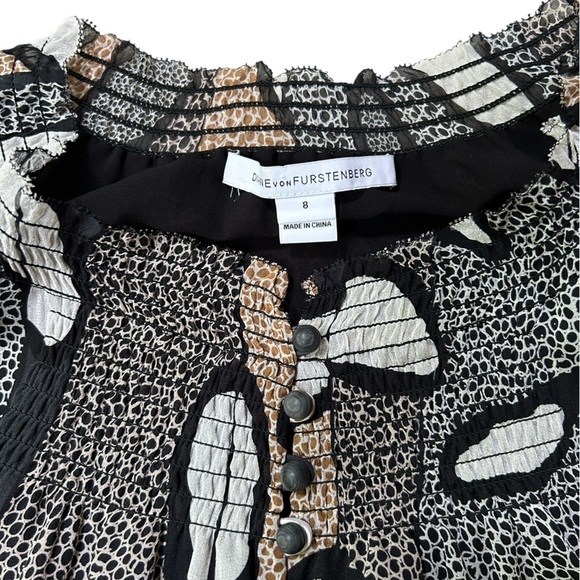 Diane von Furstenberg Kelley 100% Silk Dress — Style D950201O16, Size 8 - Picture 9 of 12